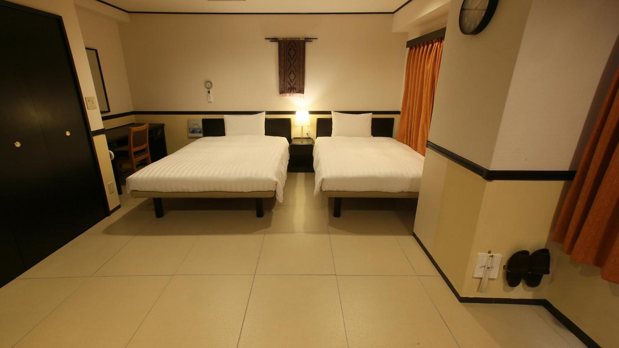 Toyoko Inn Okinawa Ishigaki-Jima Ishigaki  Szoba fotó
