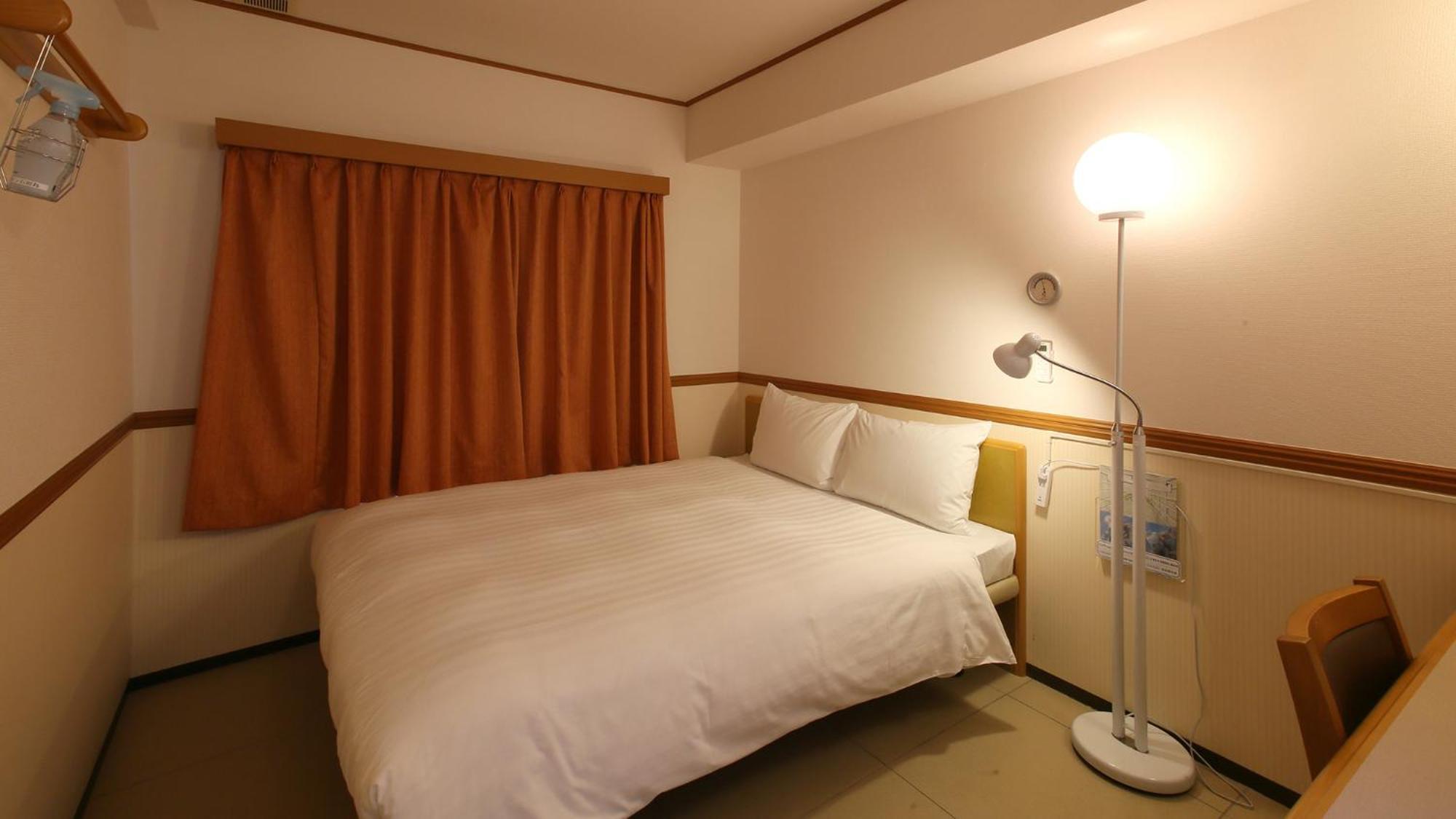 Toyoko Inn Okinawa Ishigaki-Jima Ishigaki  Szoba fotó
